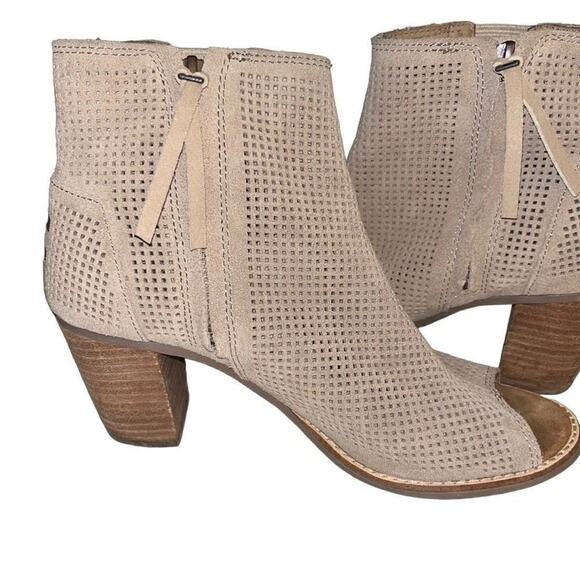 Tom’s perforated peep toe heeled boots 8 - Picture 6 of 8
